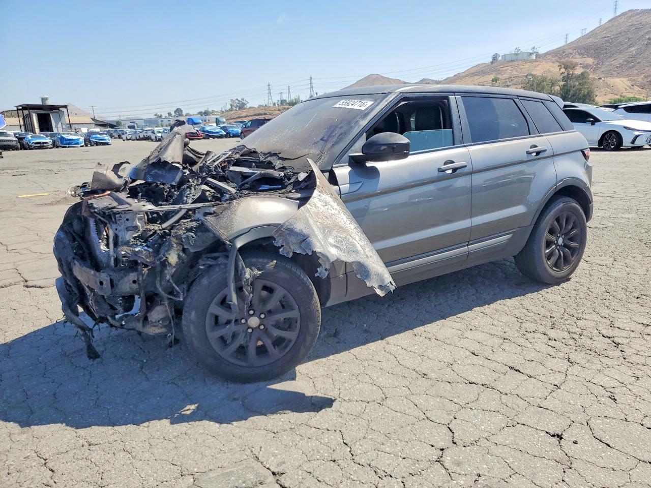 Salvage Land Rover Range Rover Image