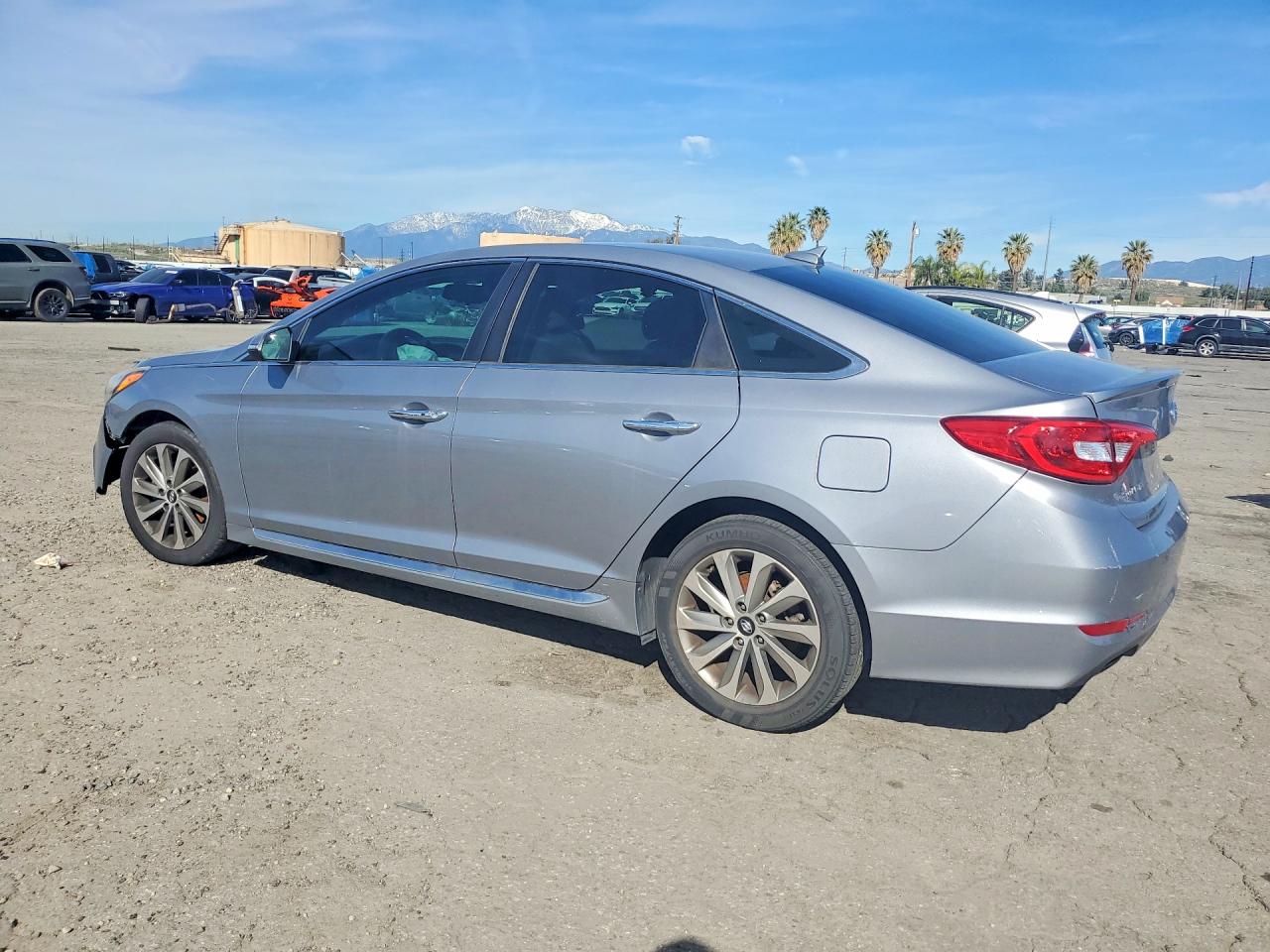 Hyundai SONATA Sport