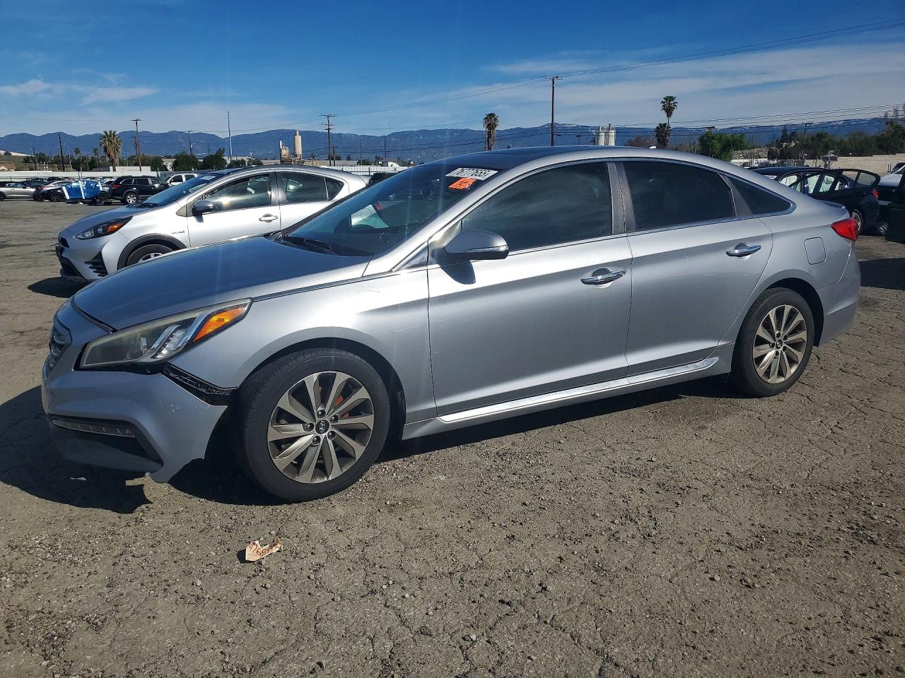 Salvage Hyundai SONATA Image