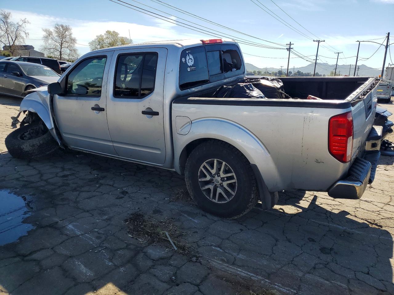 Nissan Frontier Sv