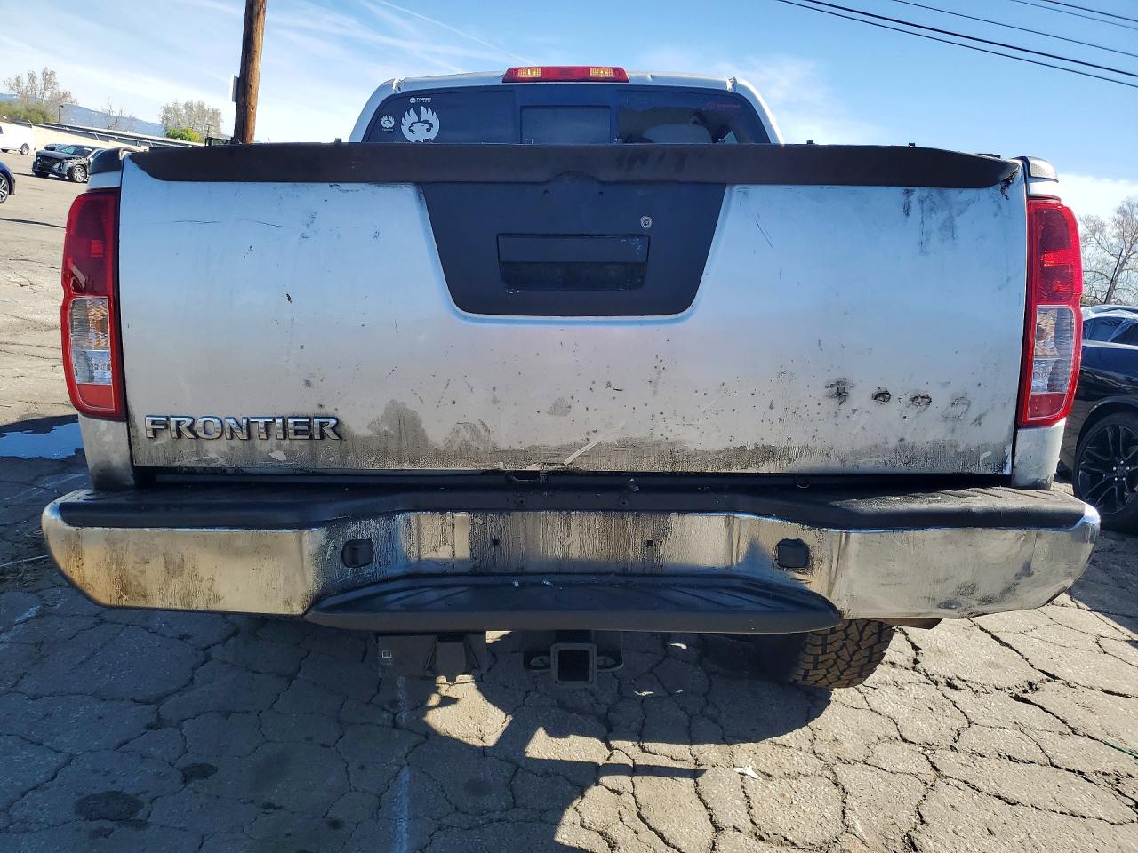 Nissan Frontier Sv