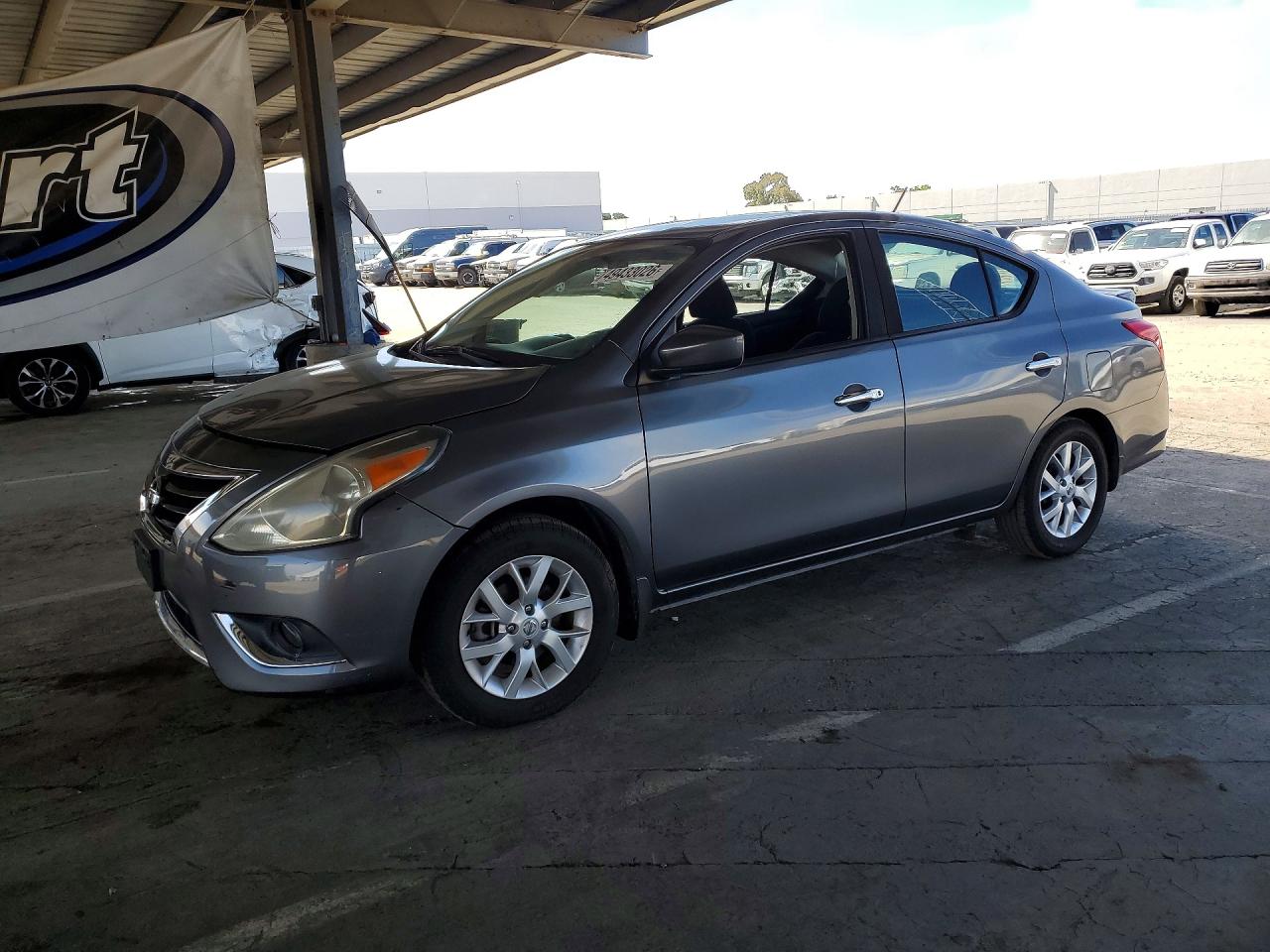 Salvage Nissan Versa Image