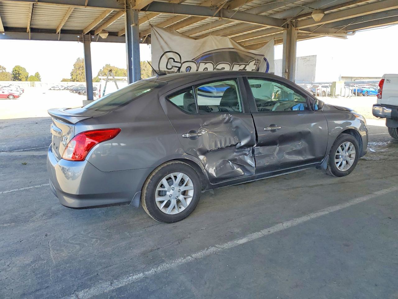 Nissan Versa 1.6 S