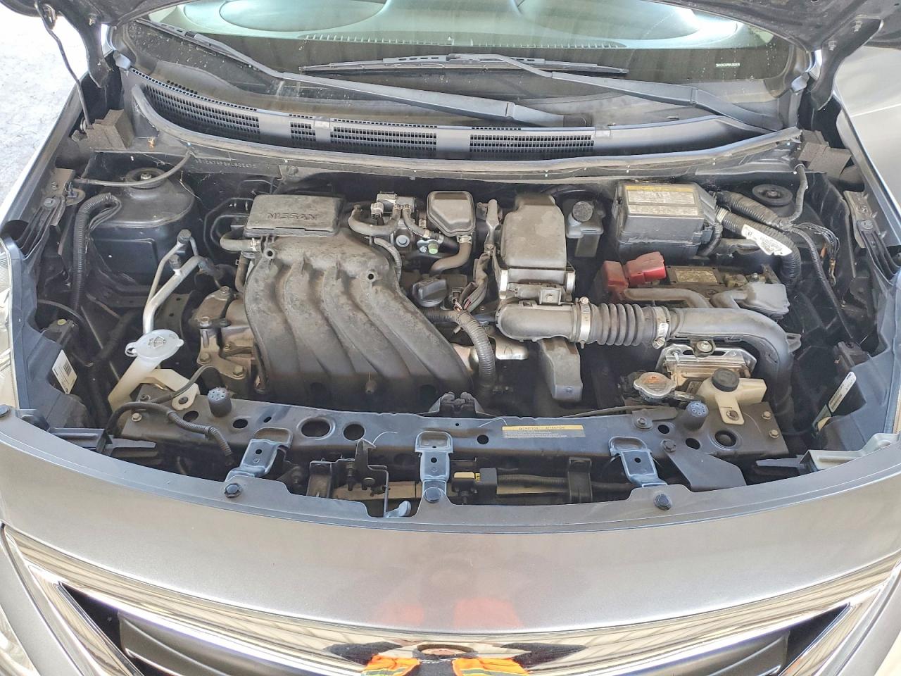 Nissan Versa 1.6 S