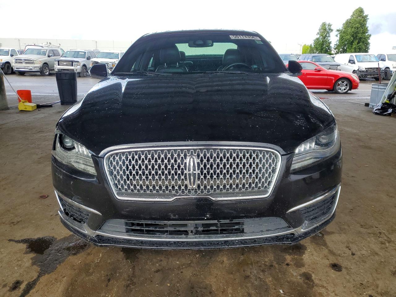 Lincoln MKZ