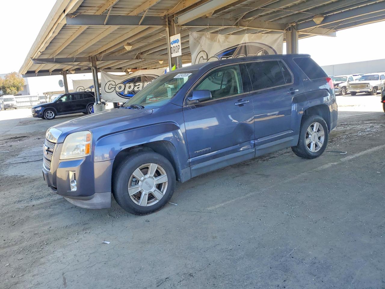 Salvage GMC Terrain Image