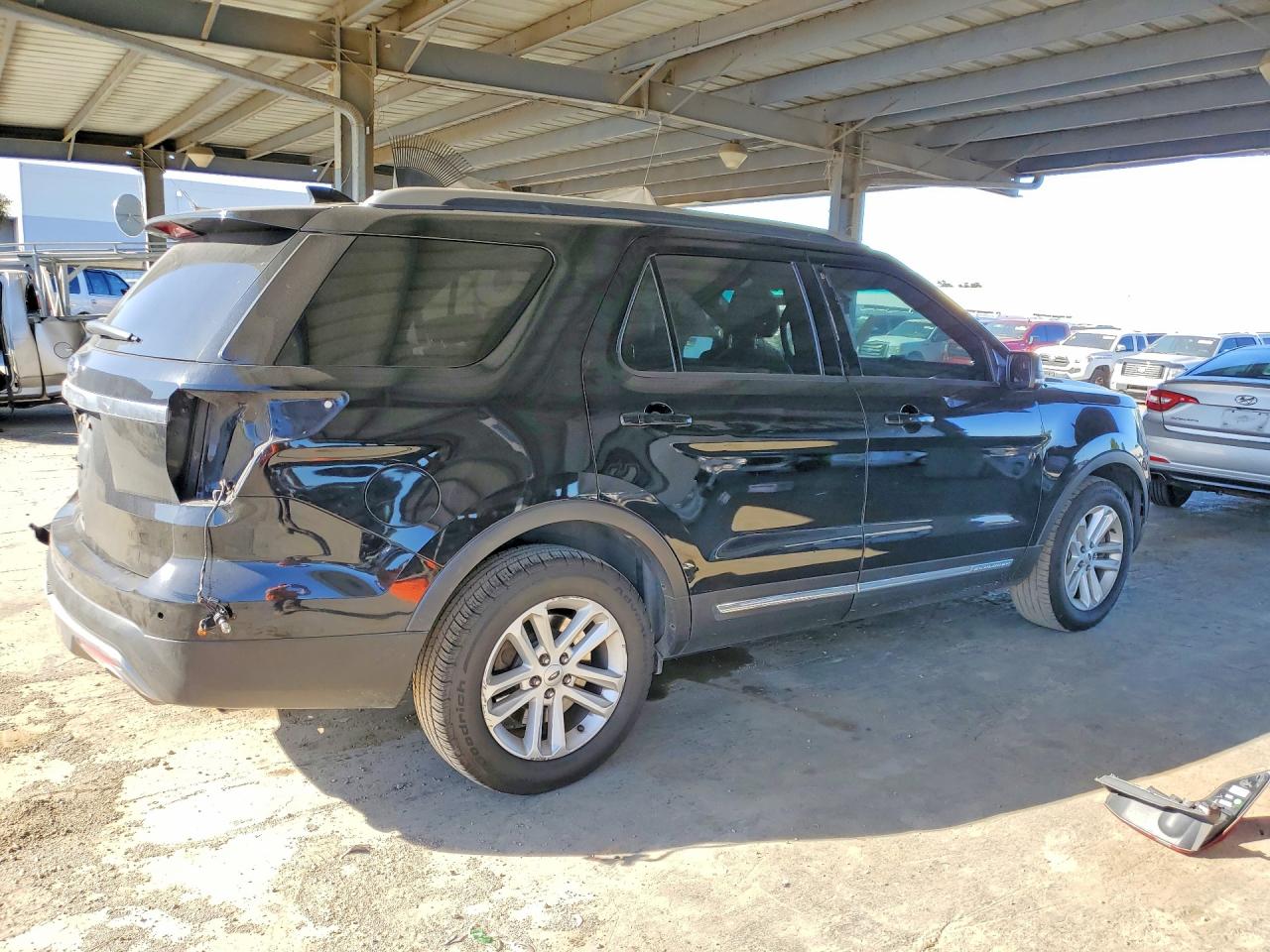 Ford Explorer Xlt