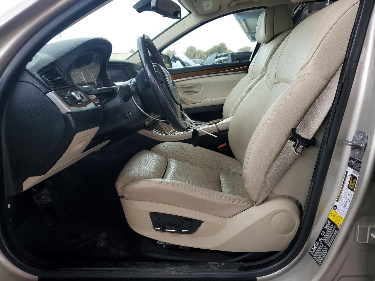 BMW 5 Series Xi