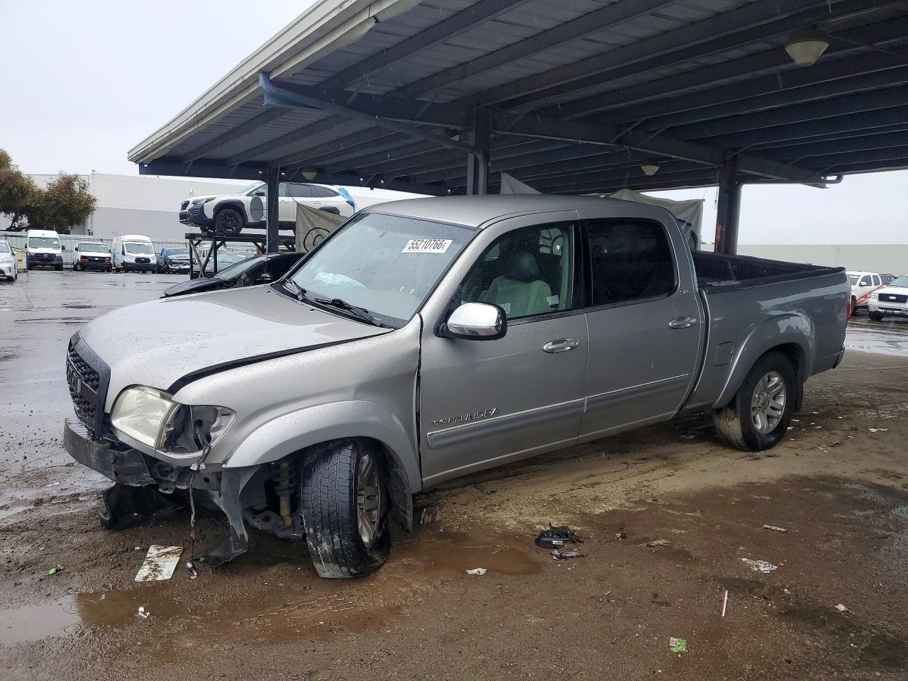Salvage Toyota Tundra Image
