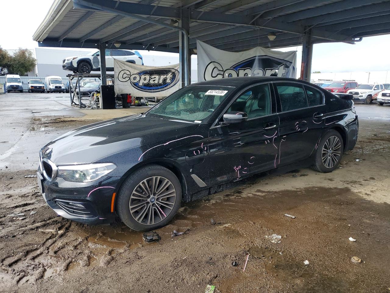 Salvage BMW 5 Series Image