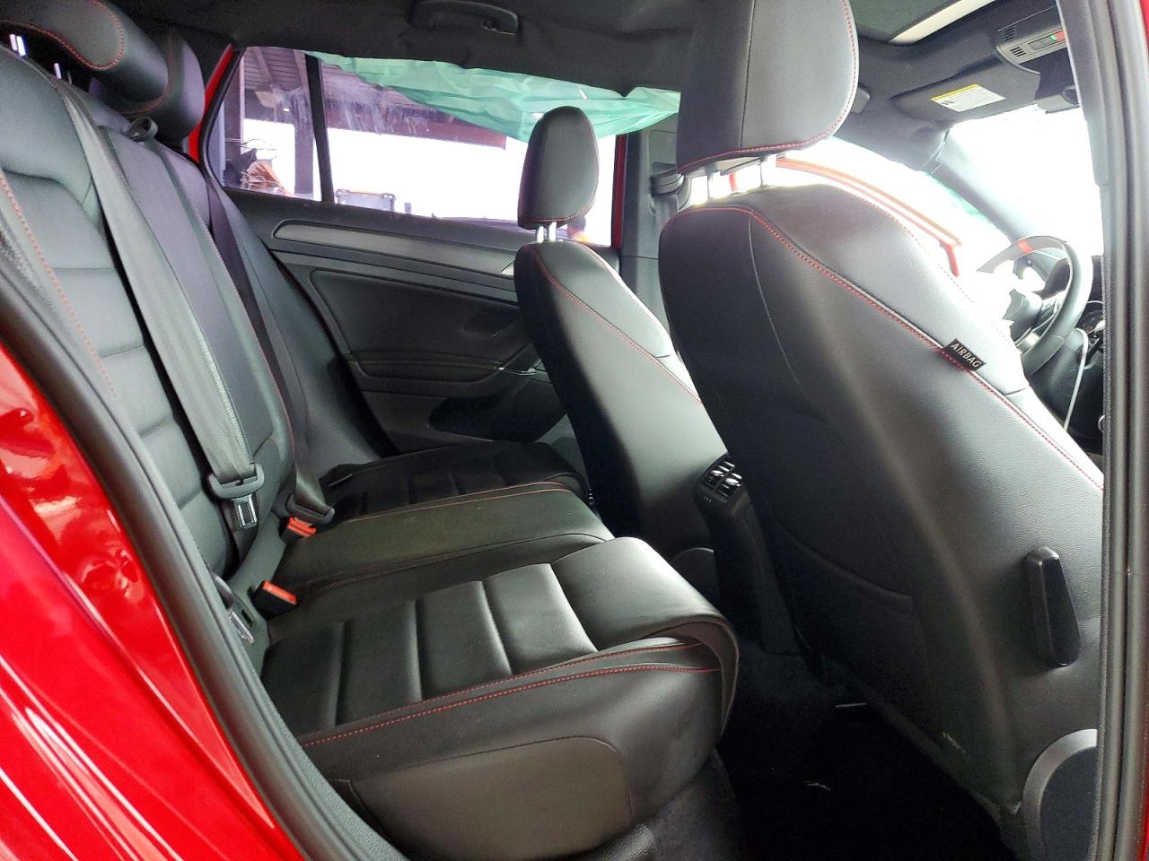 Volkswagen GTI S
