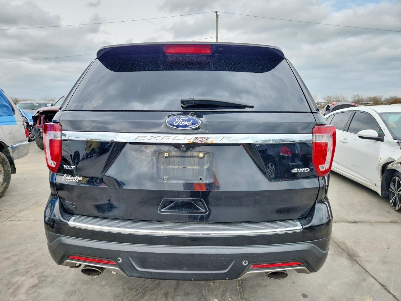 Ford Explorer Xlt