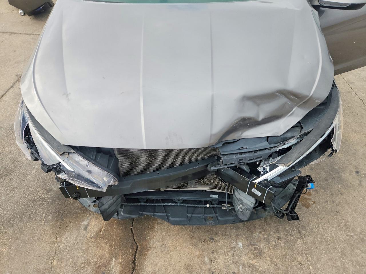 Hyundai ELANTRA Value Edition