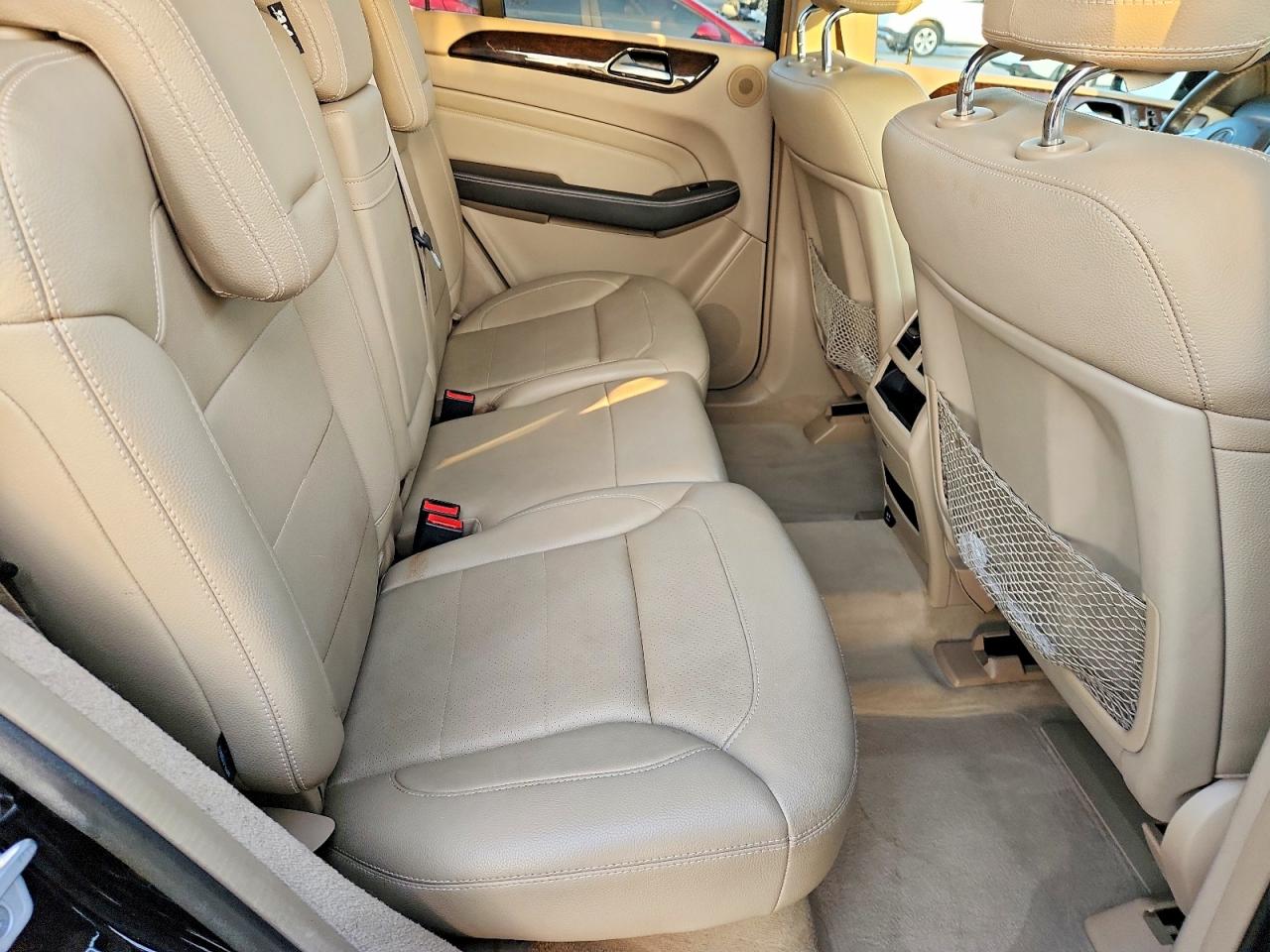 Mercedes-Benz M-Class 350