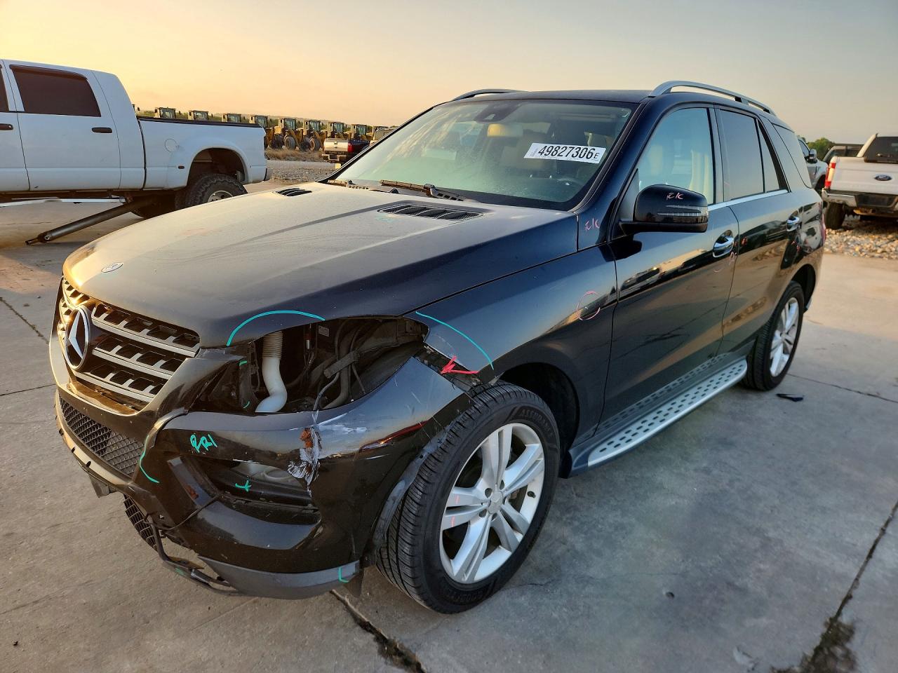 Salvage Mercedes-Benz M-Class Image
