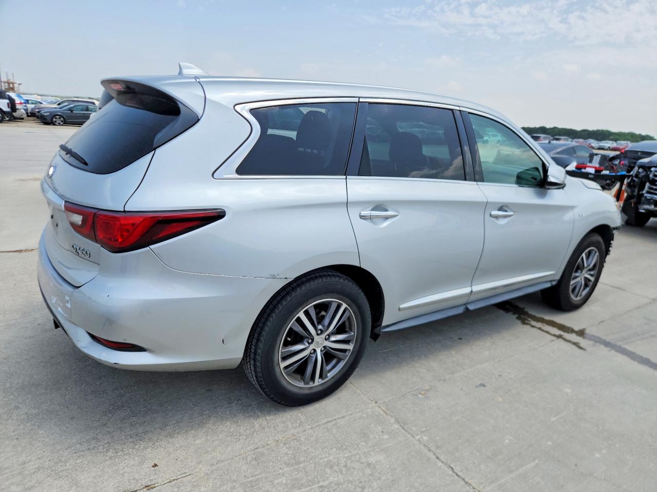 INFINITI Qx Pure