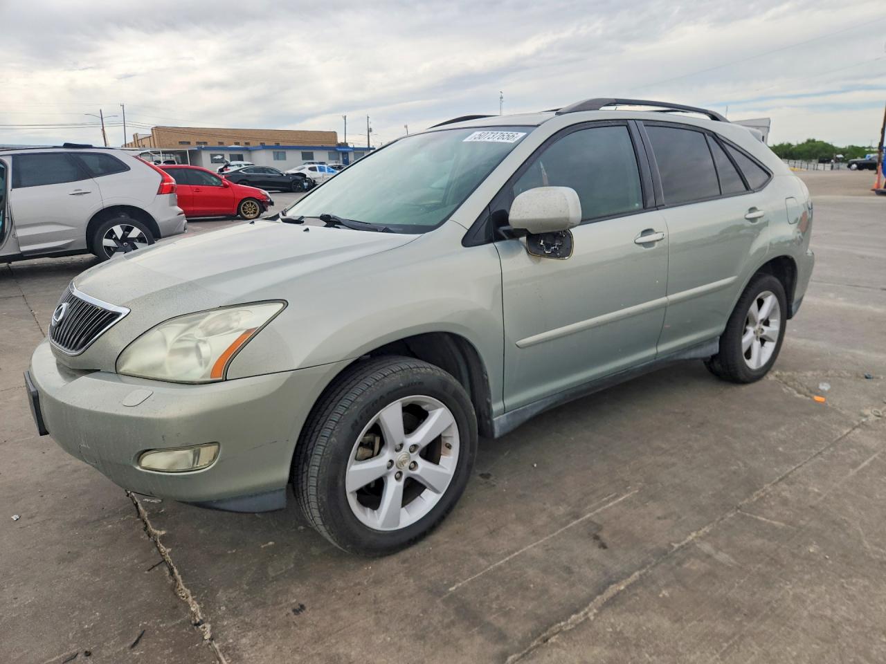 Salvage Lexus RX Image