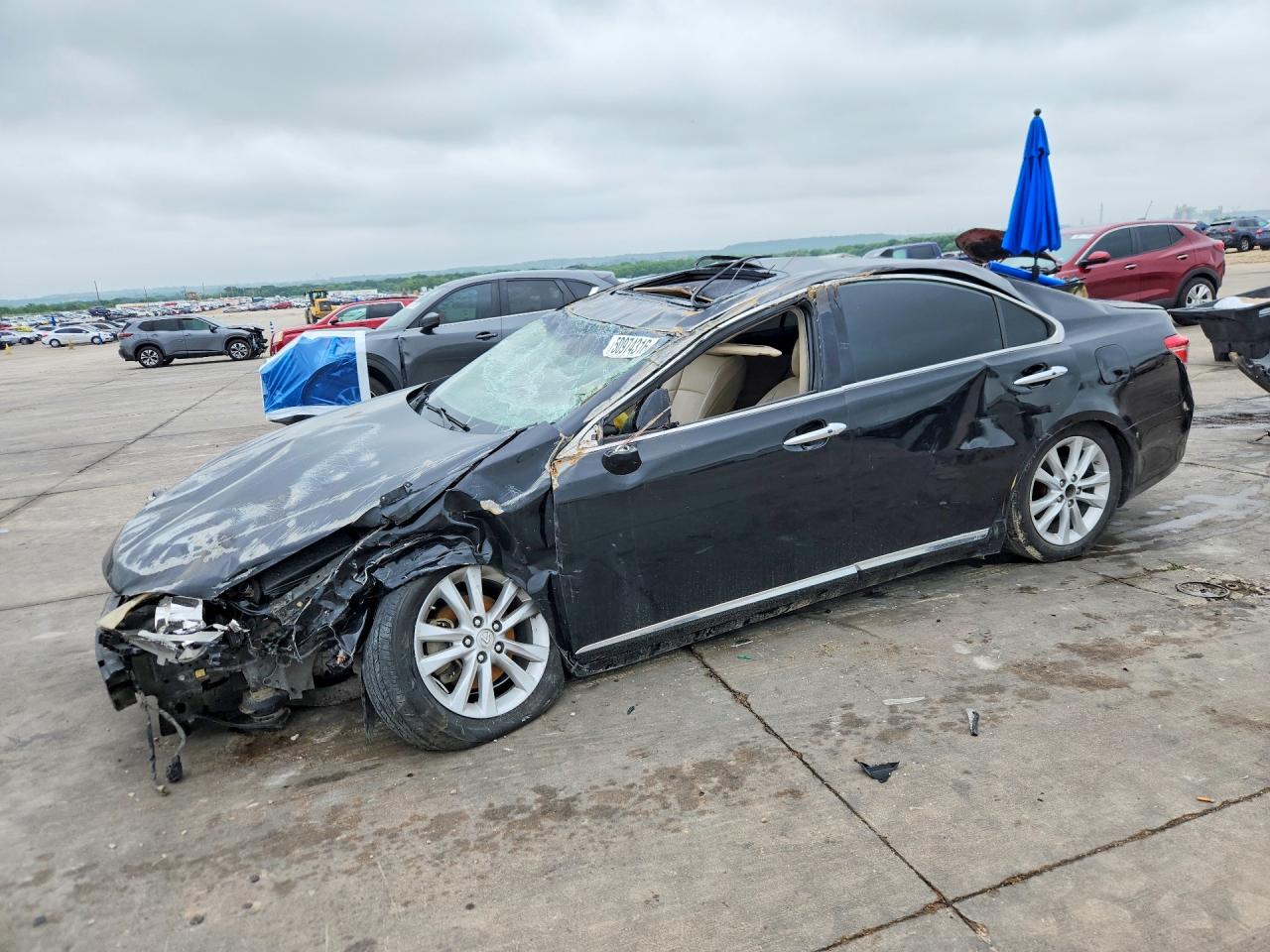 Salvage Lexus Es Image