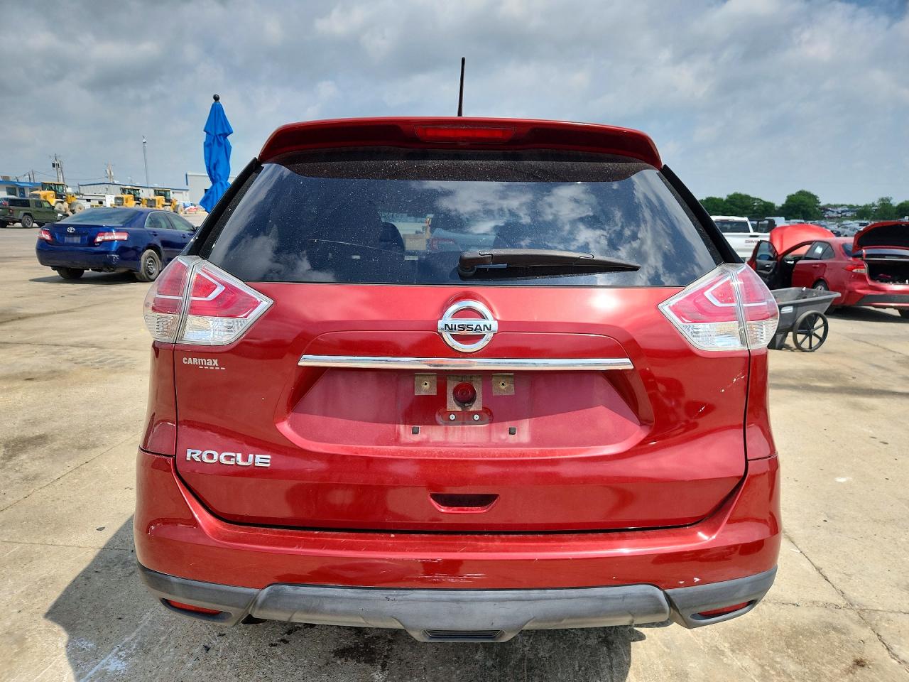 Nissan Rogue S