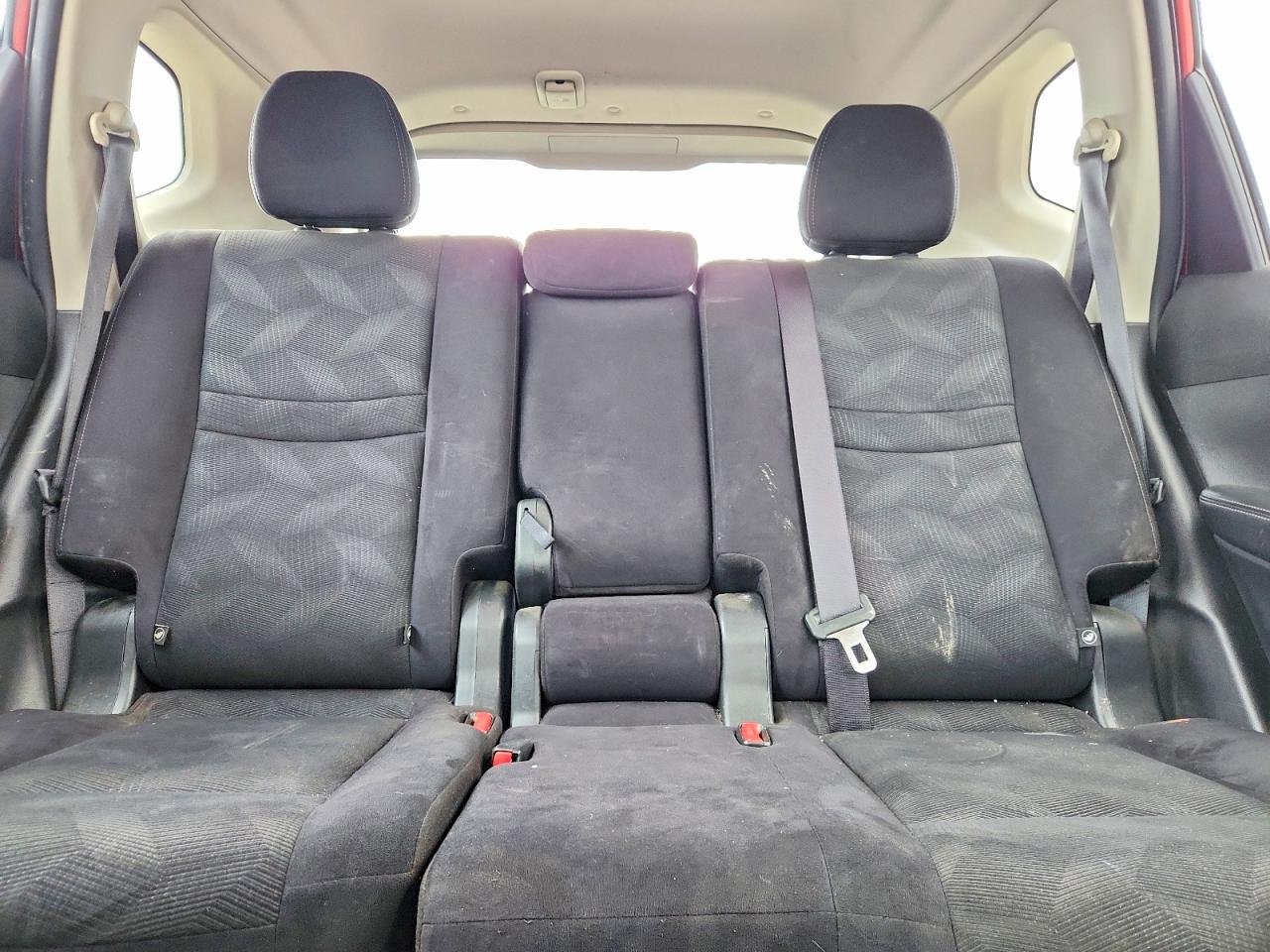 Nissan Rogue S