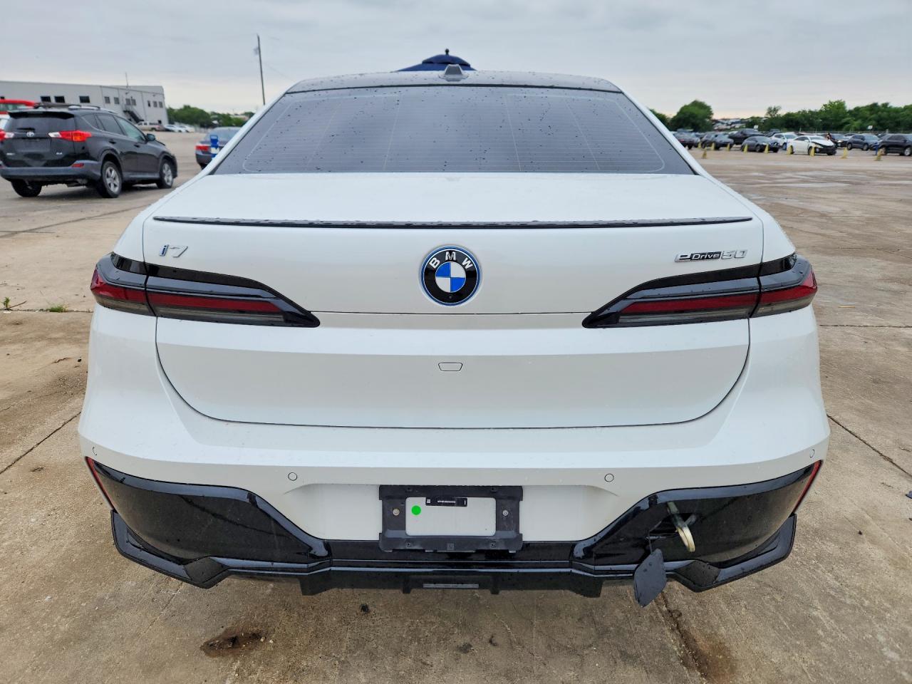 BMW i7 Edrive50