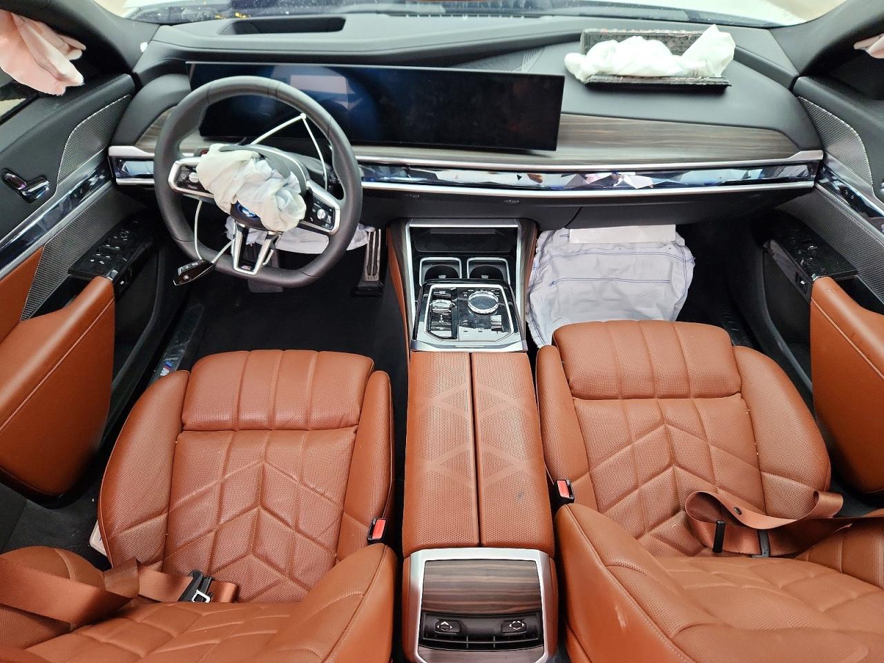 BMW i7 Edrive50