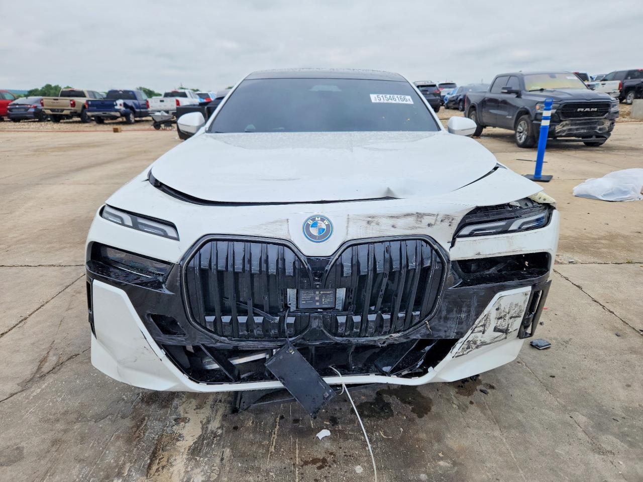 BMW i7 Edrive50