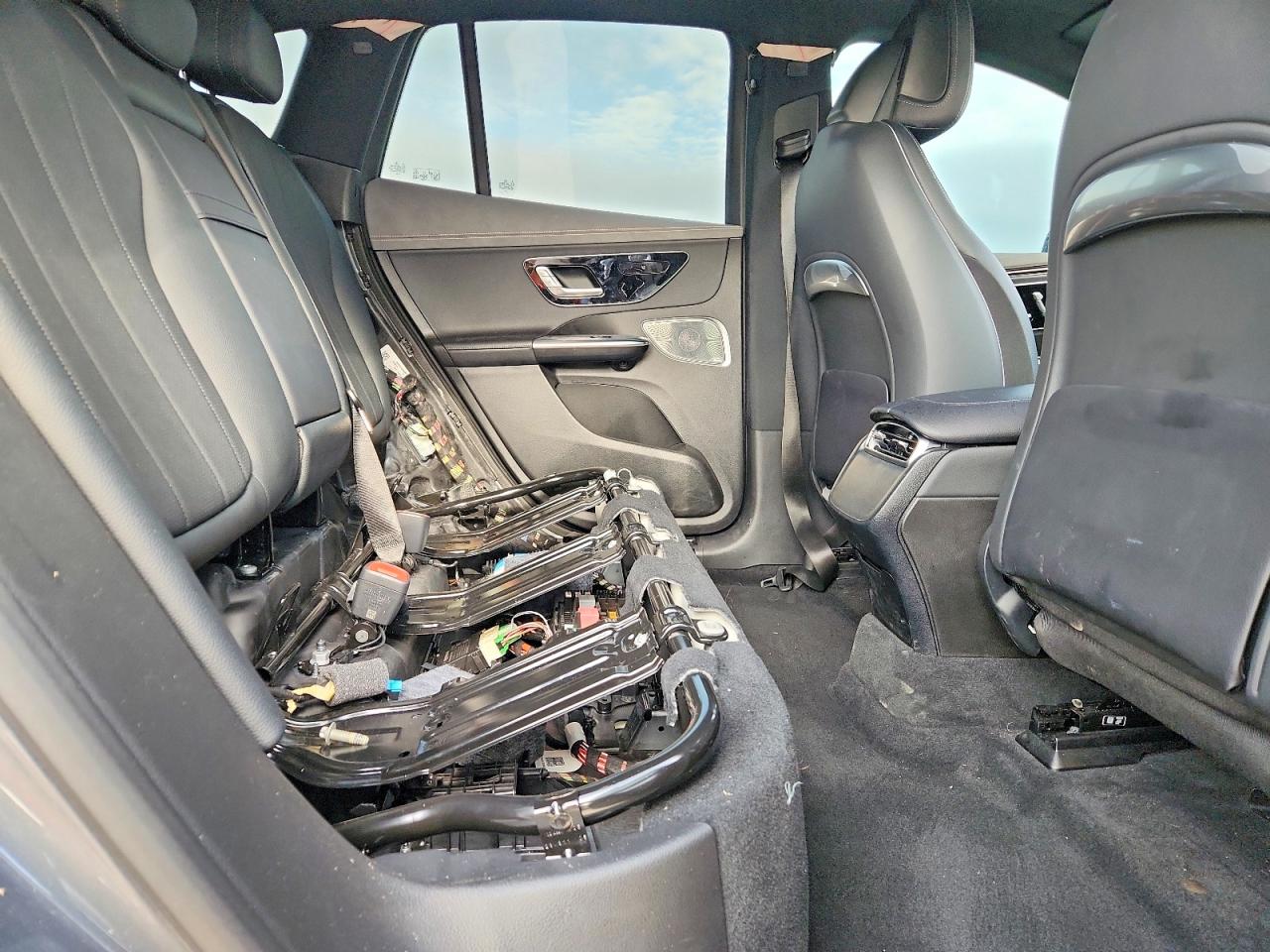 Mercedes-Benz EQE 350+