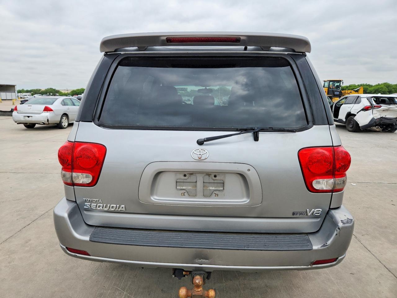 Toyota Sequoia Limited