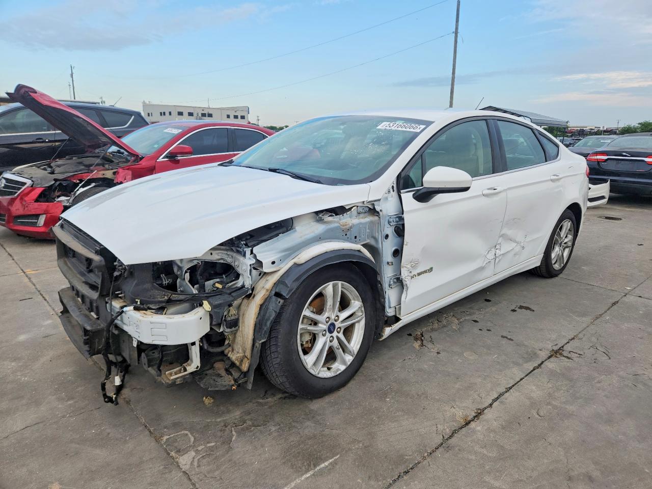 Salvage Ford Fusion Image