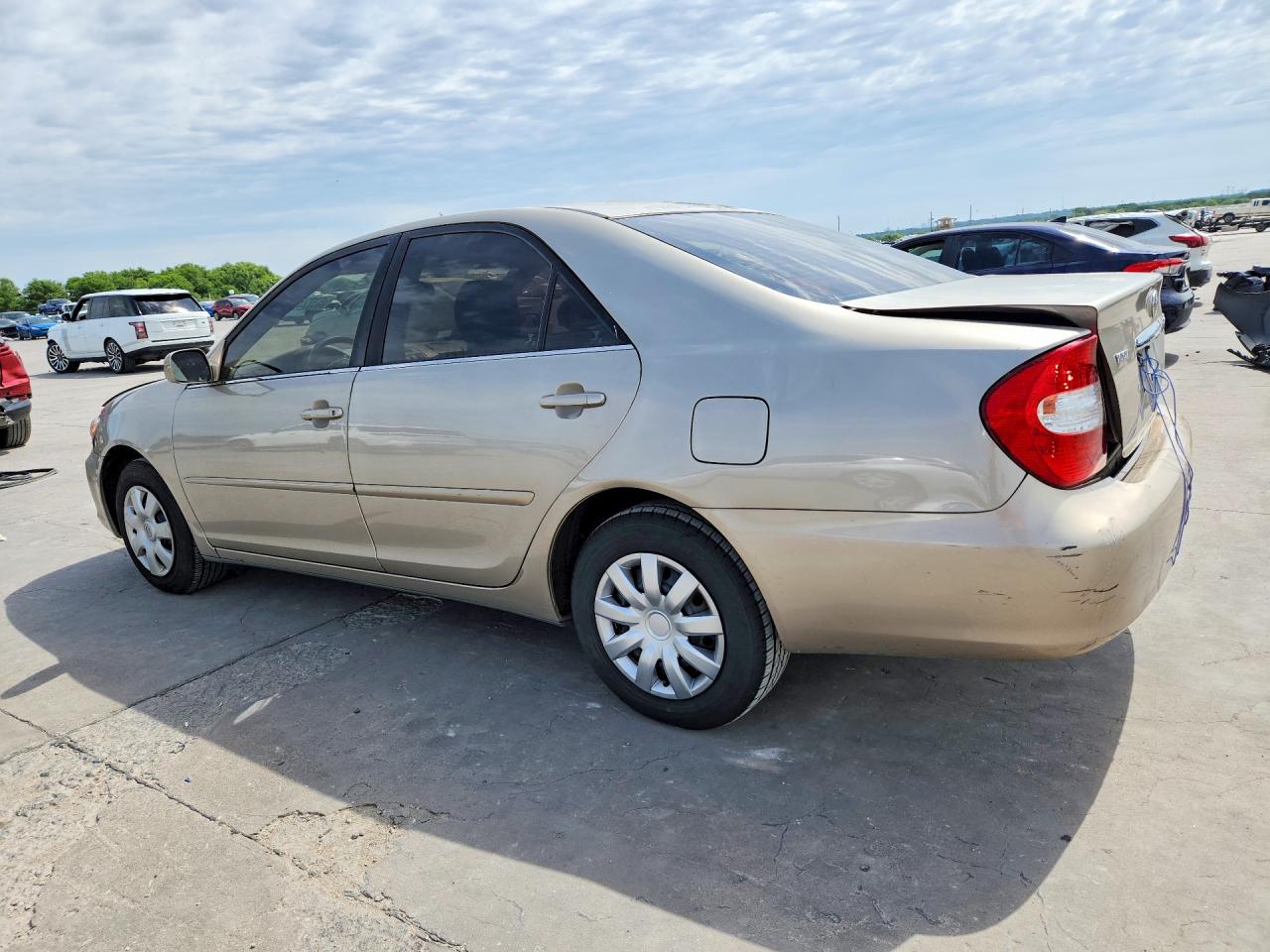 Toyota Camry Standard