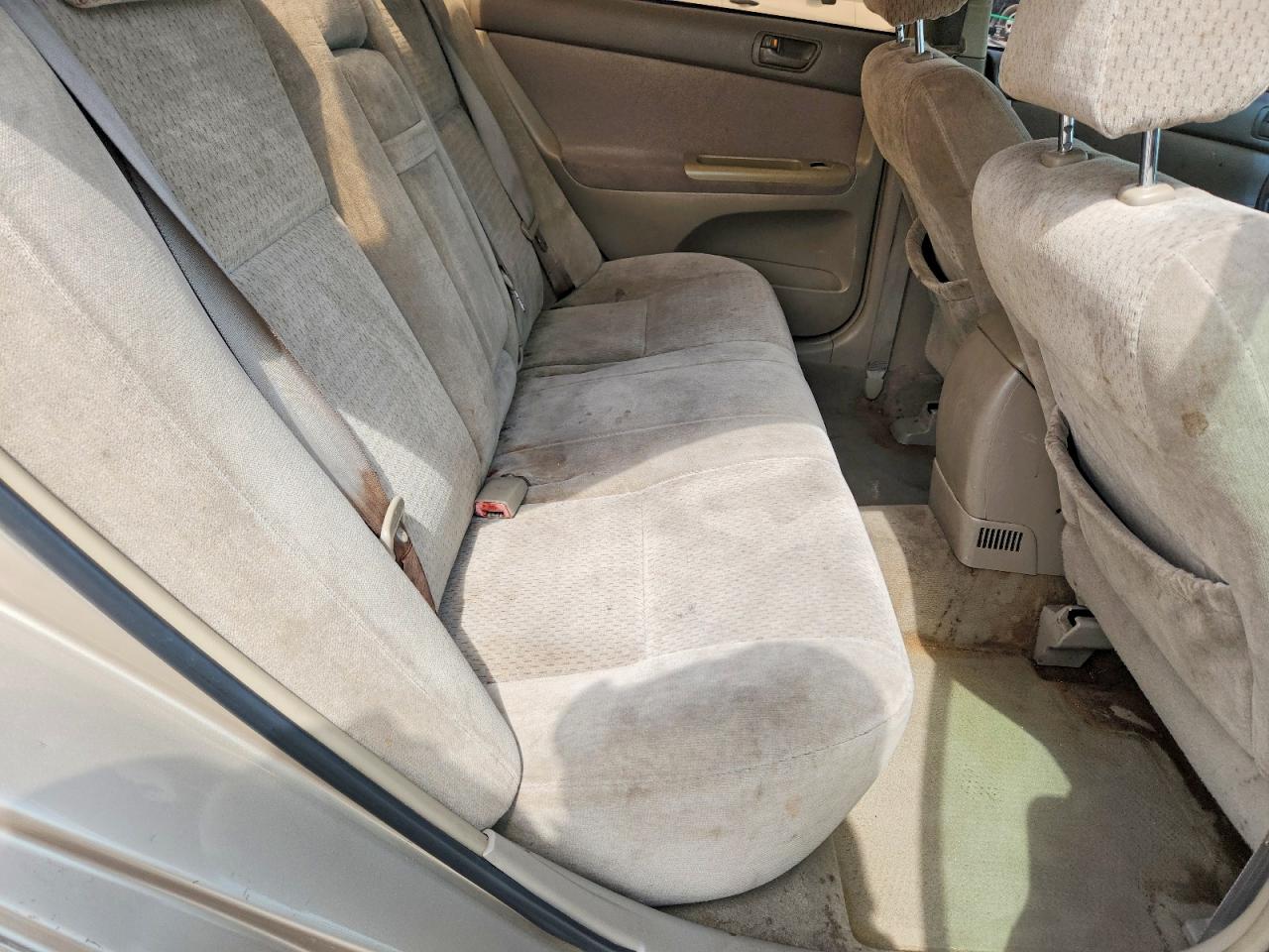 Toyota Camry Standard