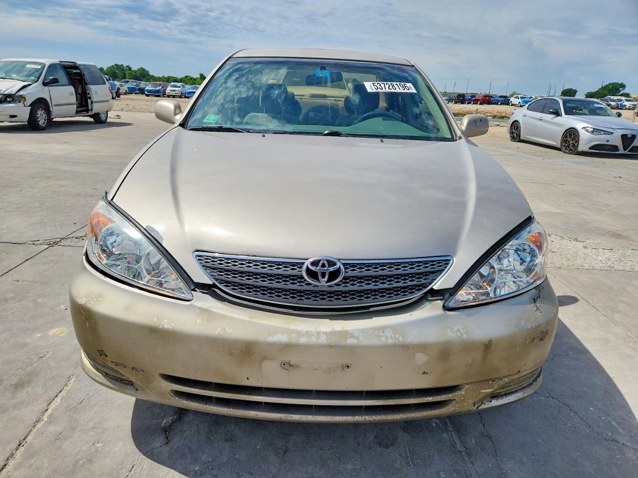 Toyota Camry Standard