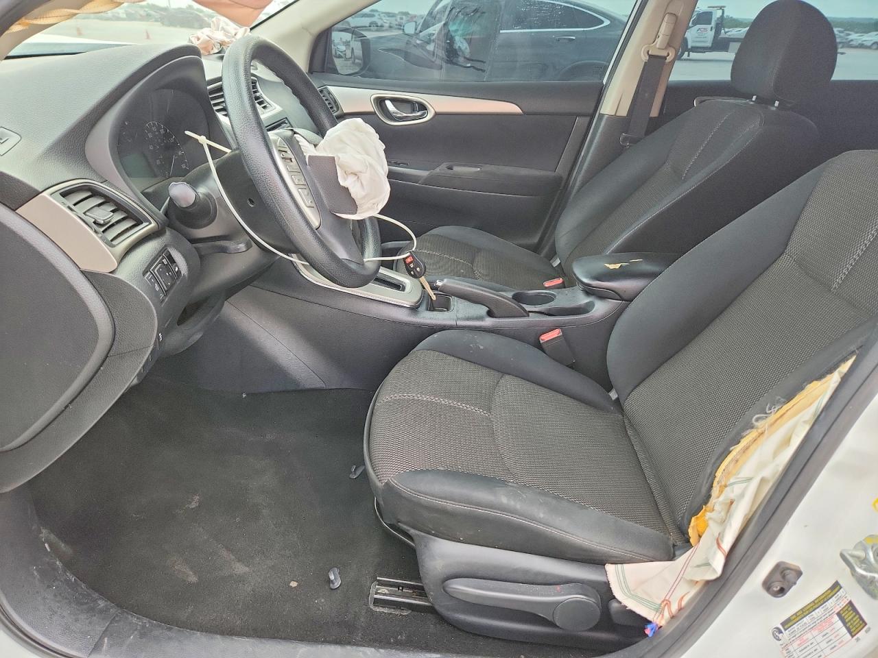 Nissan Sentra S