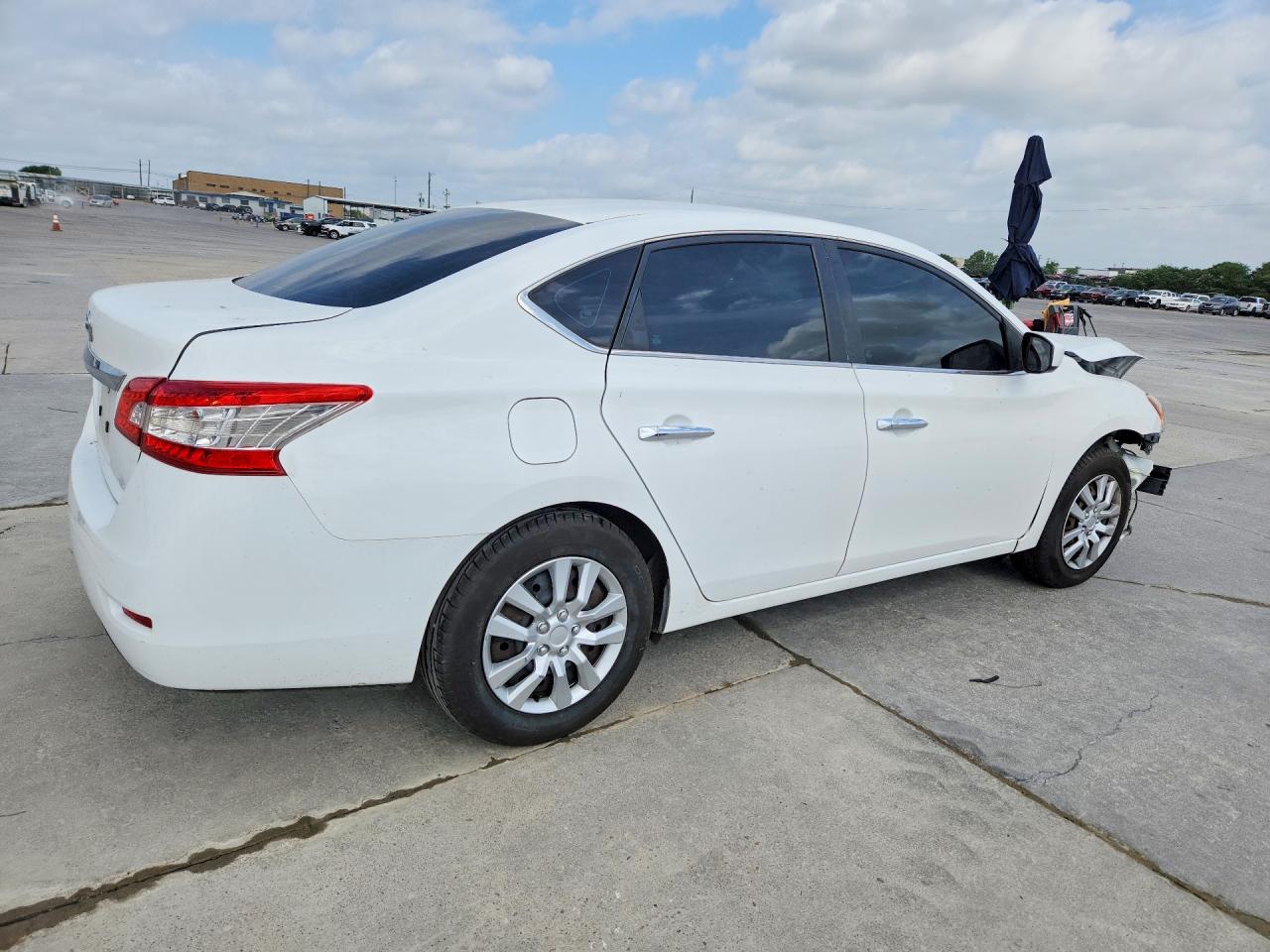 Nissan Sentra S