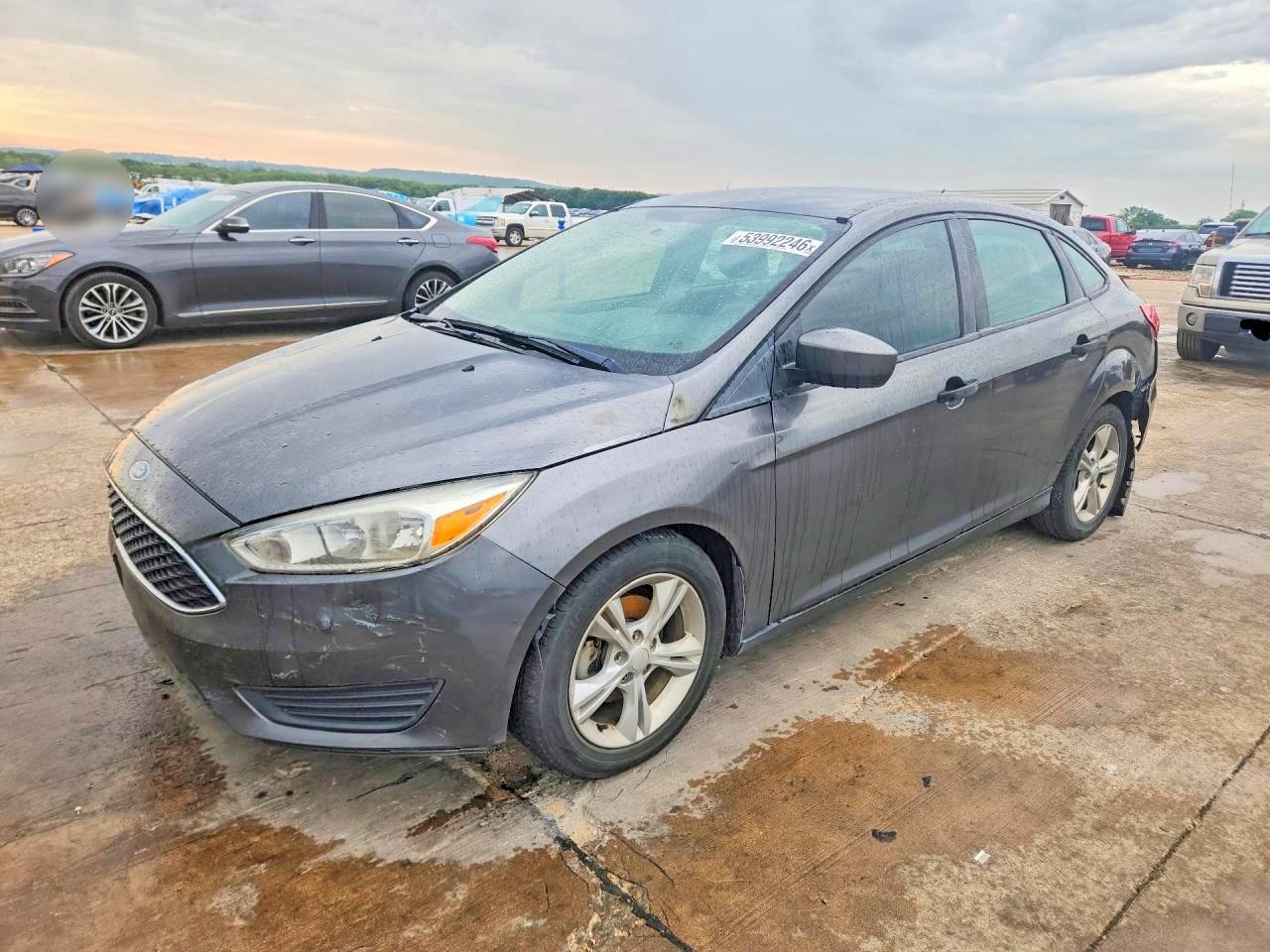 Salvage Ford Focus Image