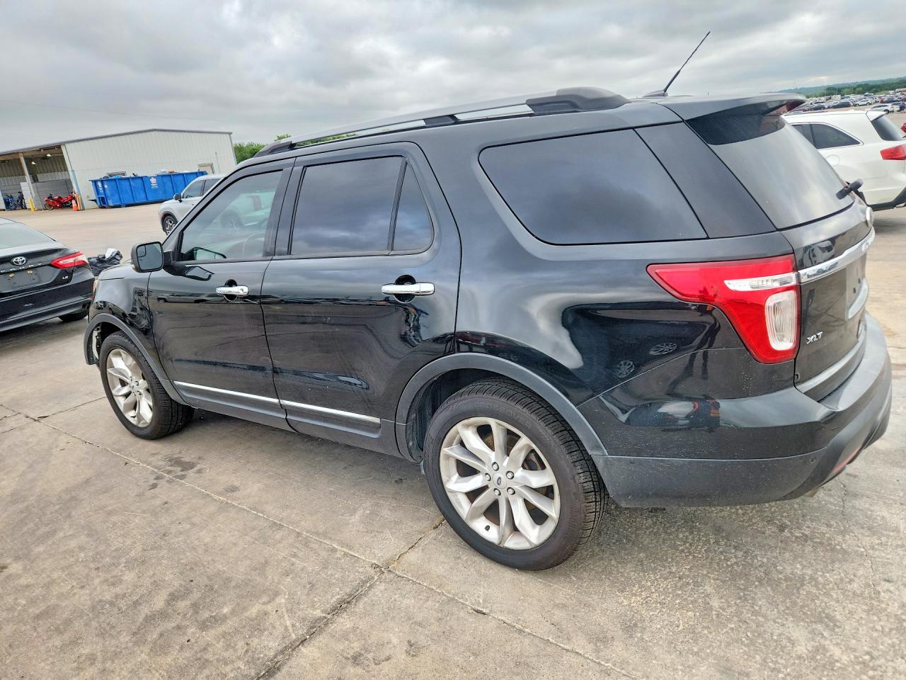 Ford Explorer Xlt