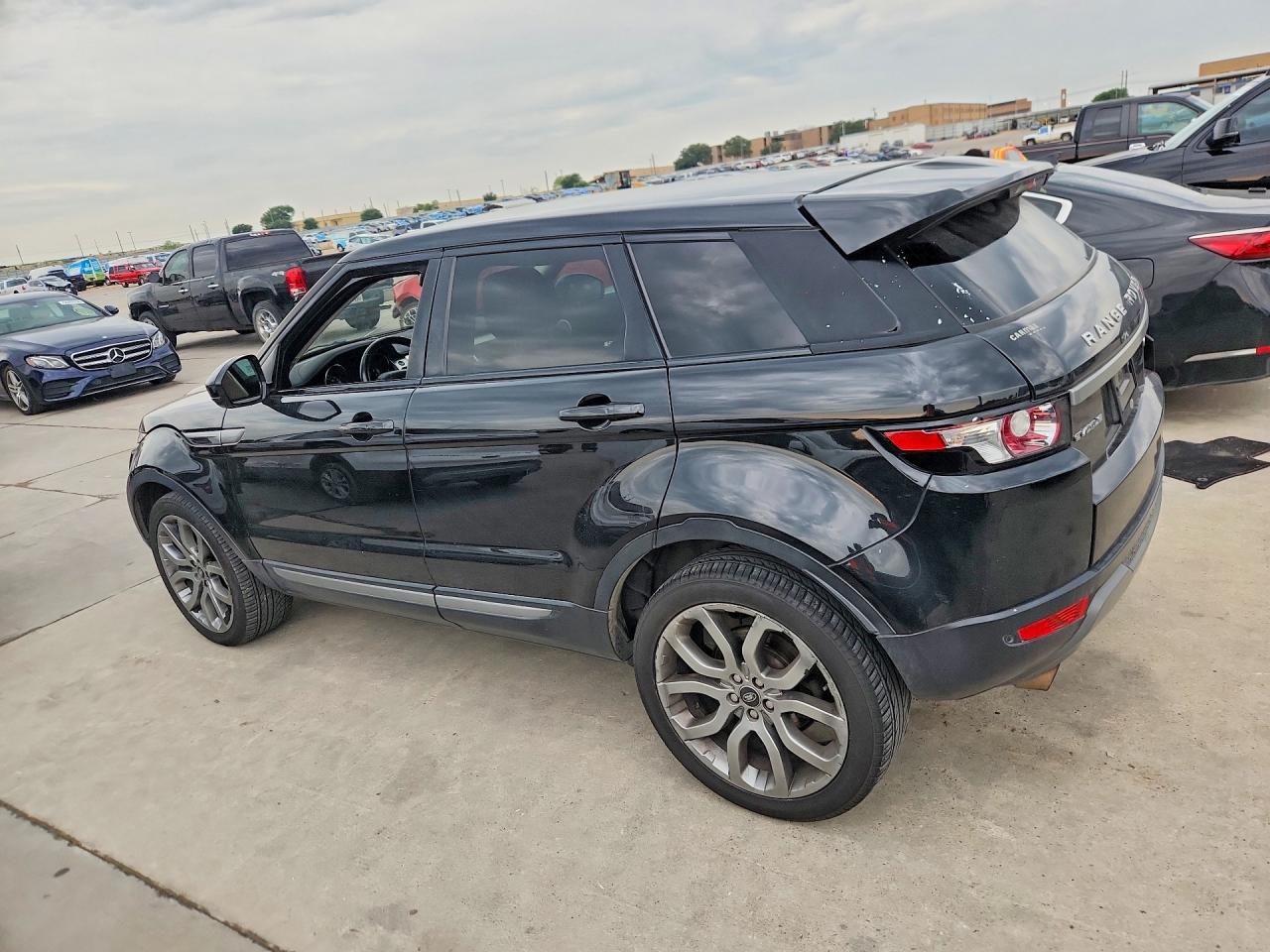 Land Rover Range Rover Pure Plus