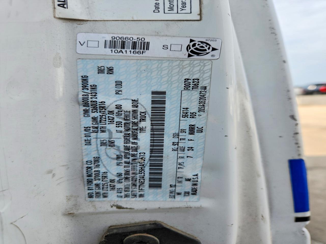Ford Econoline E250 Van