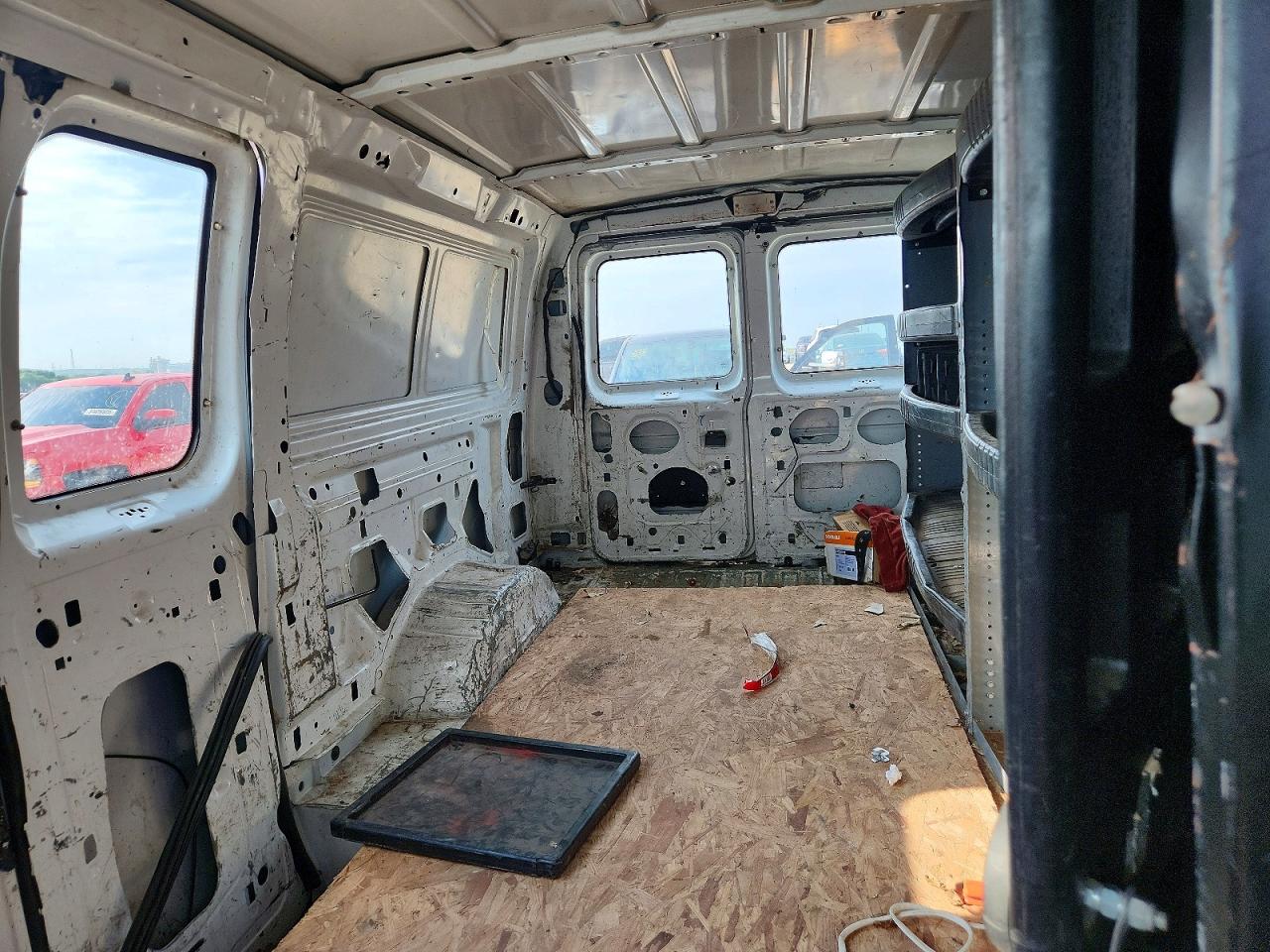 Ford Econoline E250 Van