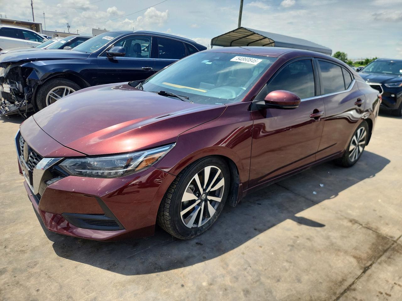 Salvage Nissan Sentra Image