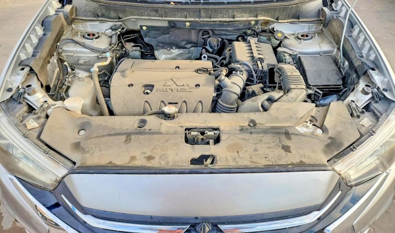 Mitsubishi Outlander Es