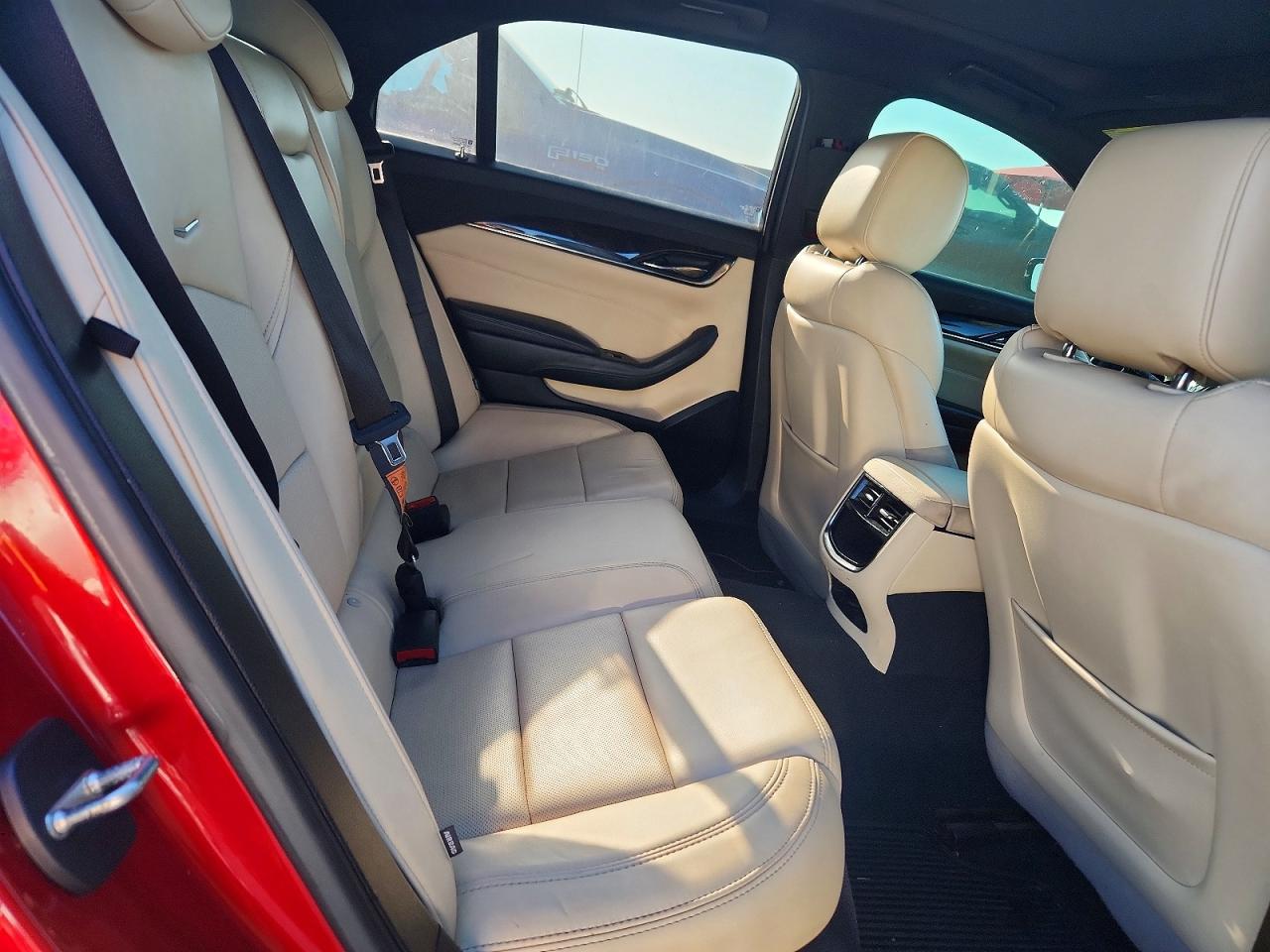 Cadillac CTS Luxury
