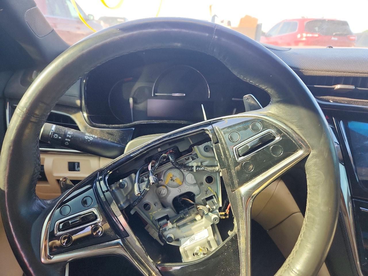 Cadillac CTS Luxury