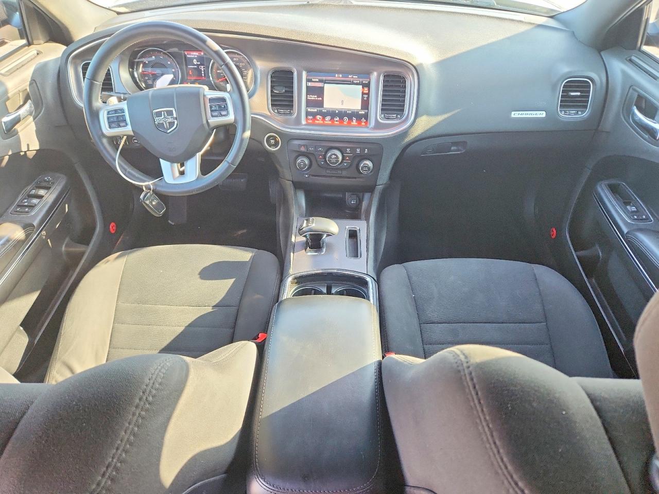 Dodge Charger Sxt