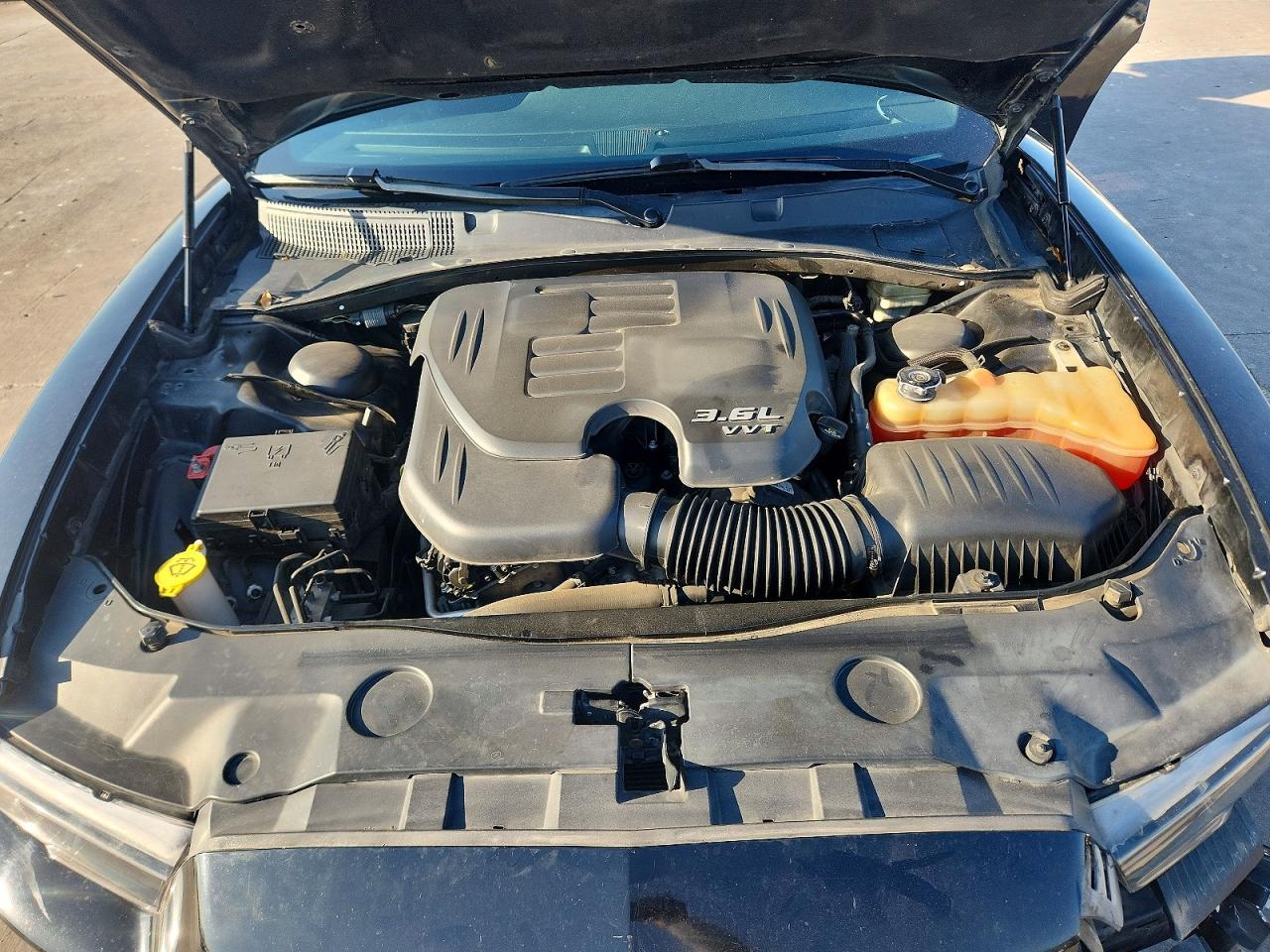Dodge Charger Sxt