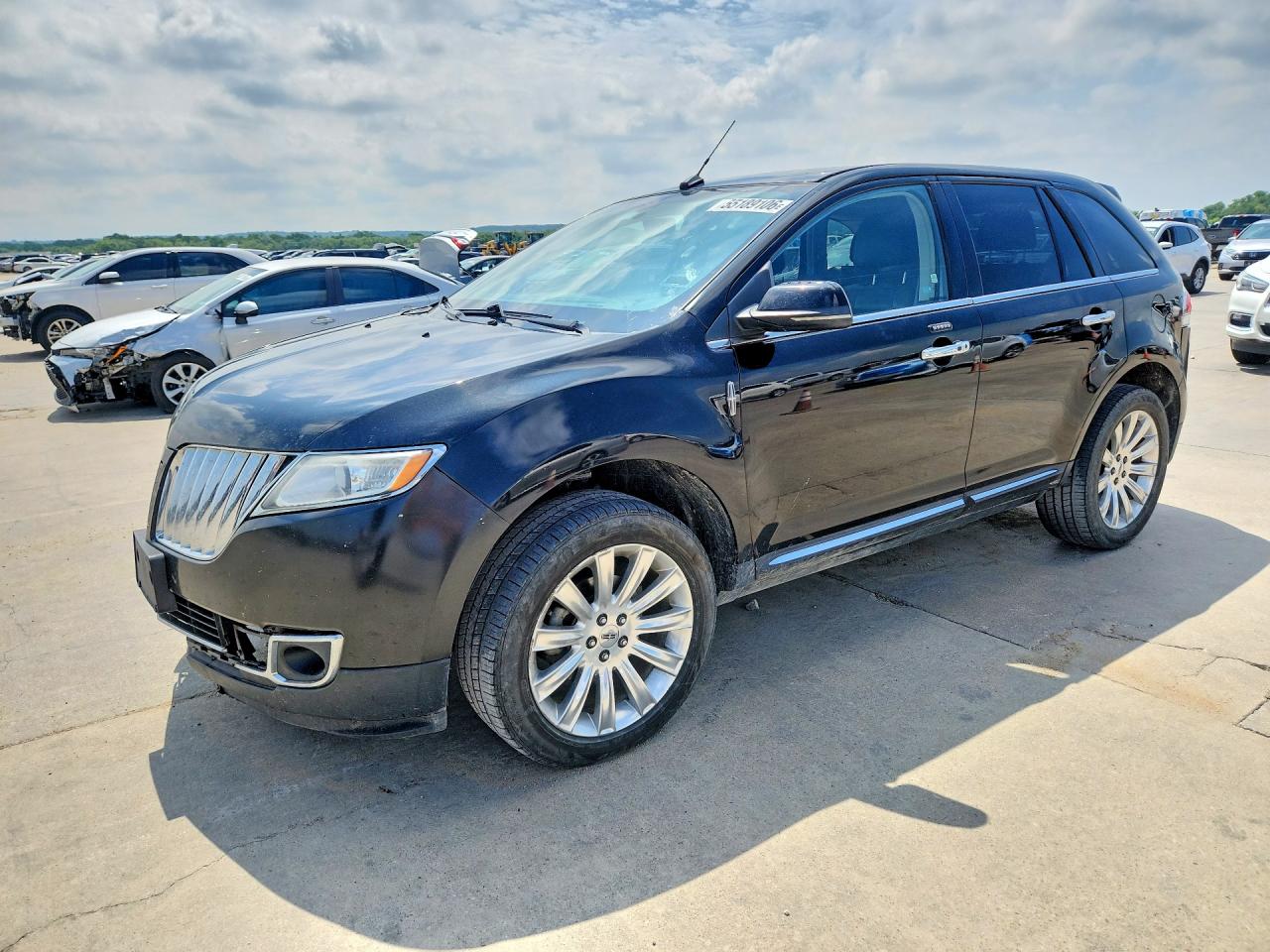 Salvage Lincoln MKX Image