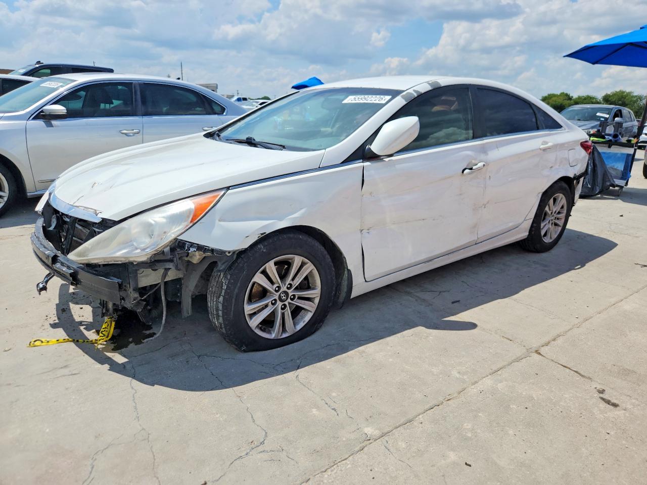Salvage Hyundai SONATA Image