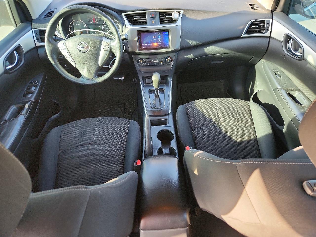 Nissan Sentra S