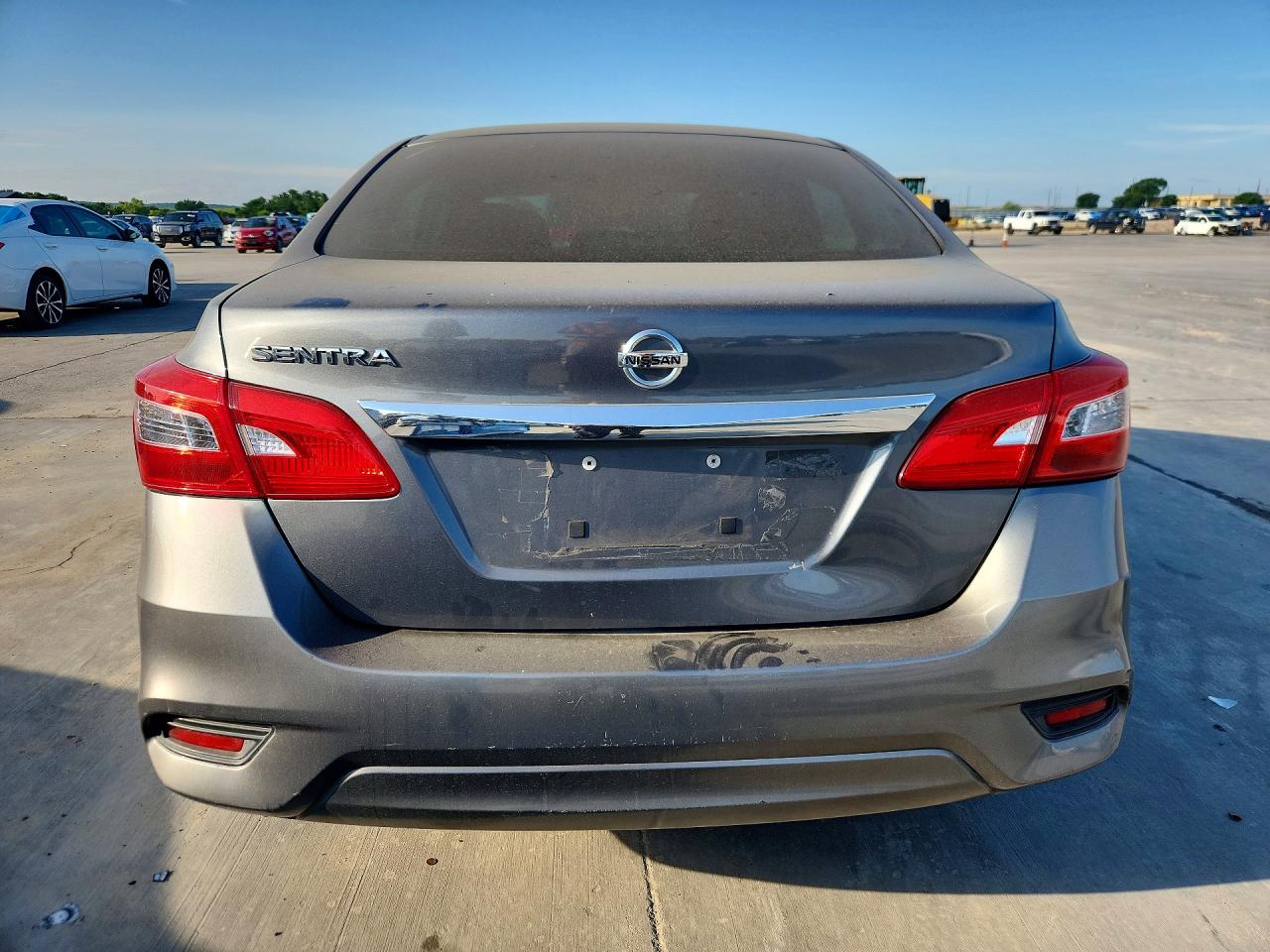 Nissan Sentra S